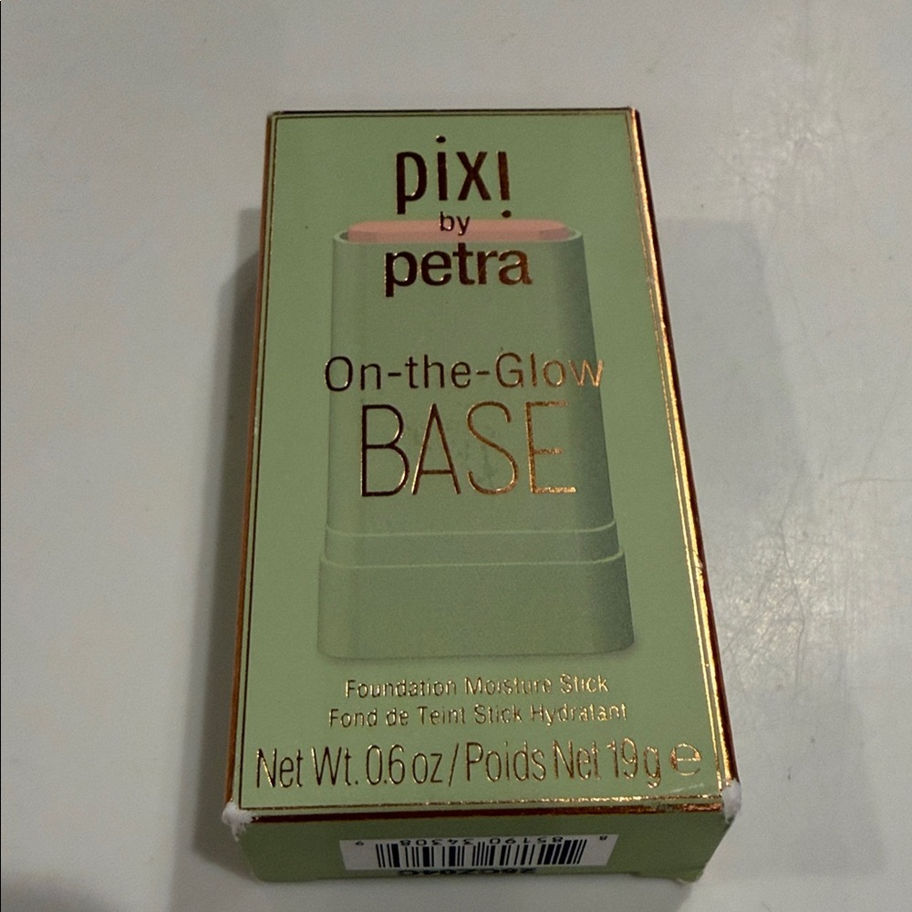 NWT Pixi On-the-Glow Base Foundation Stick, cream color